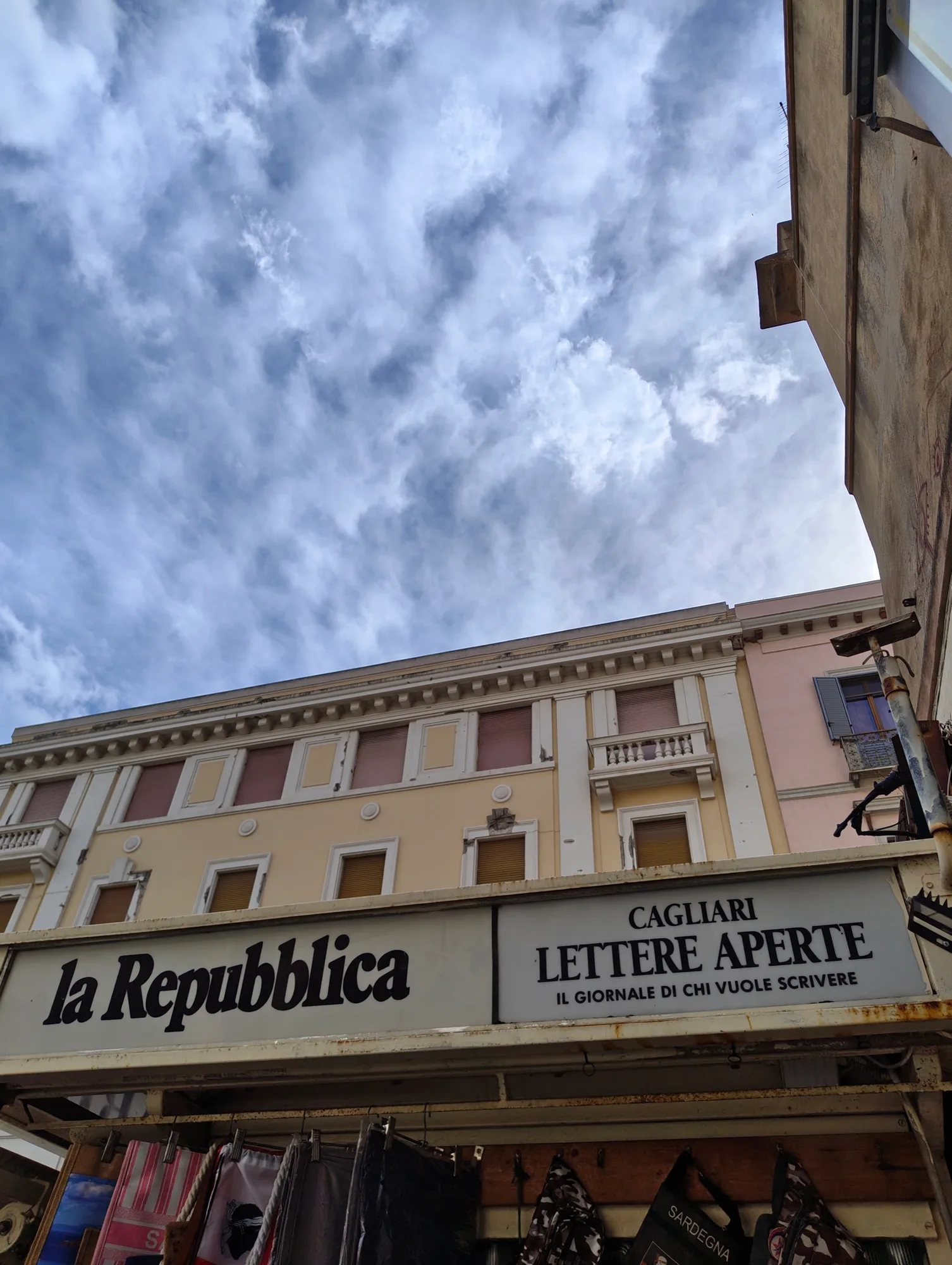 La Repubblica newsstand in Cagliari